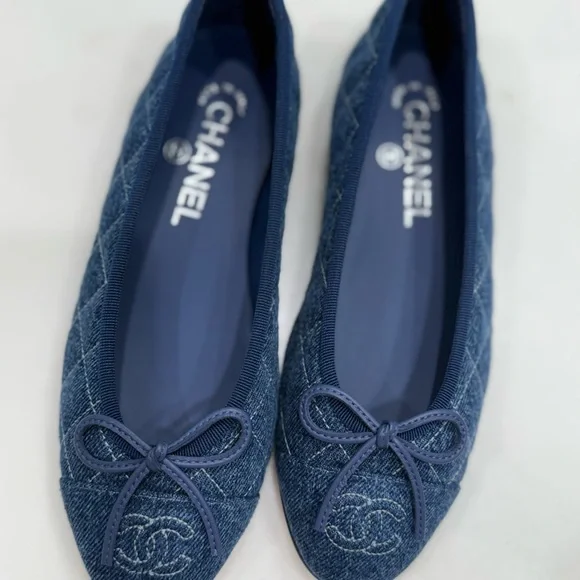 CHANEL Denim Quilted Ballet Flats in Deep Blue - Picture 4 of 7
